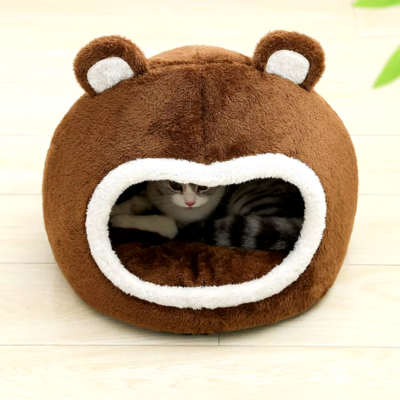 Niche-pour-chat-avec-chat-dedans-gauche-vue-hauts