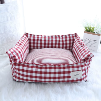 Panier-pour-chat-Tartan-rouge