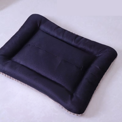 coussin-pour-chat-au-dos