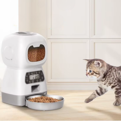 meilleur distributeur automatique de croquettes pour chat